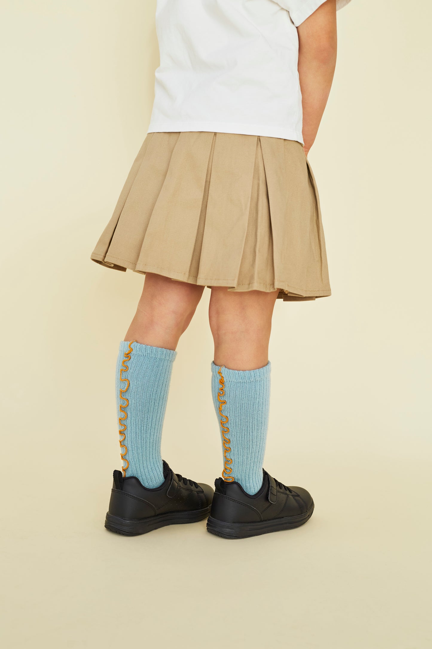 mellow ribbed high socks/　カデットブルー×パンプキン